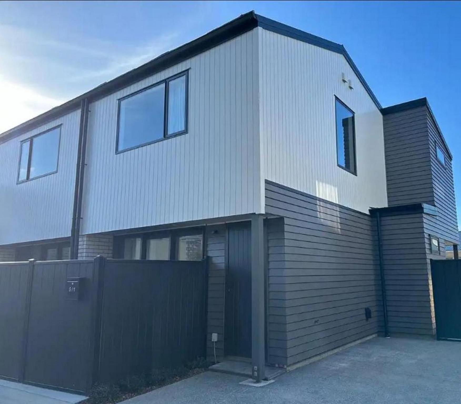 Central Modern 3-Bedroom,3- Bathroom House With Patio And Carpark- Lower Hutt City Centre Kültér fotó