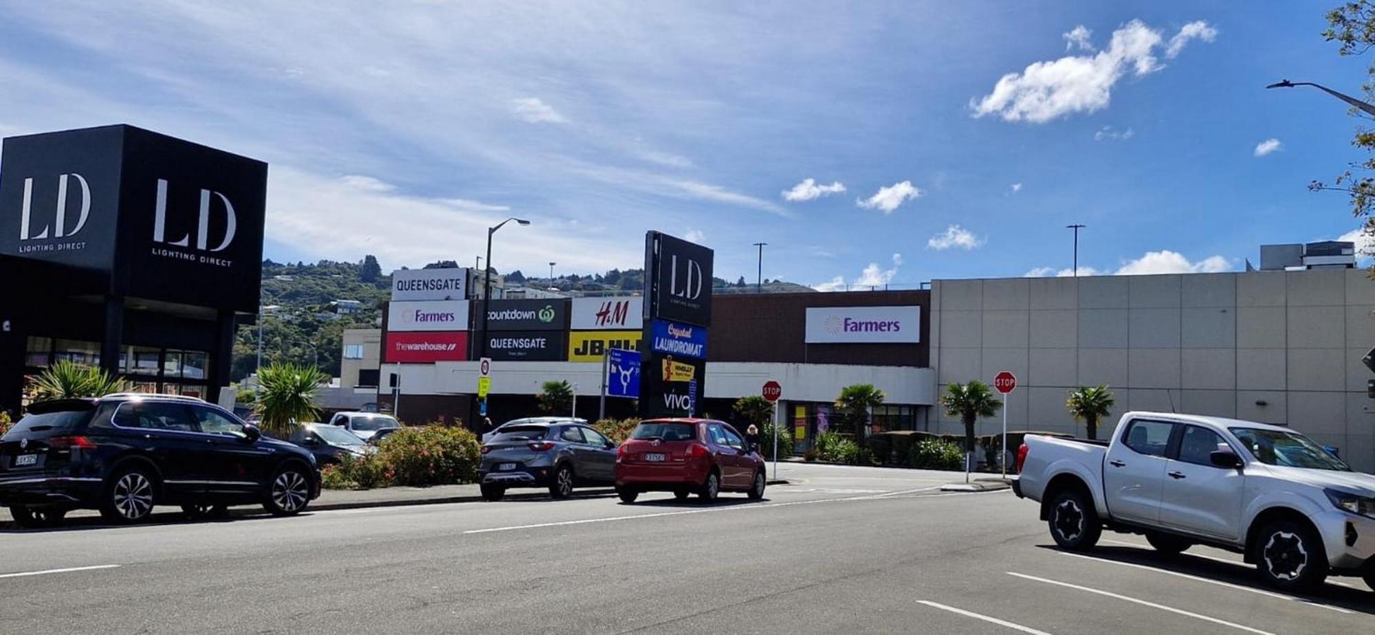 Central Modern 3-Bedroom,3- Bathroom House With Patio And Carpark- Lower Hutt City Centre Kültér fotó