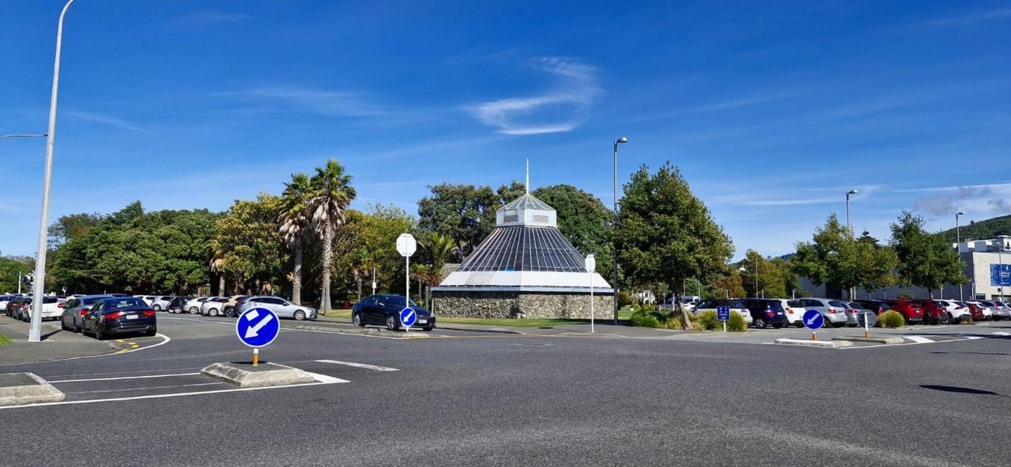 Central Modern 3-Bedroom,3- Bathroom House With Patio And Carpark- Lower Hutt City Centre Kültér fotó